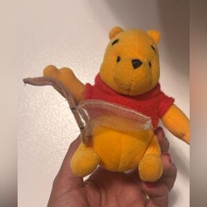 Vintage Disney Gund Winnie The Pooh
100 Acre Collection WINNIE 6" Plush